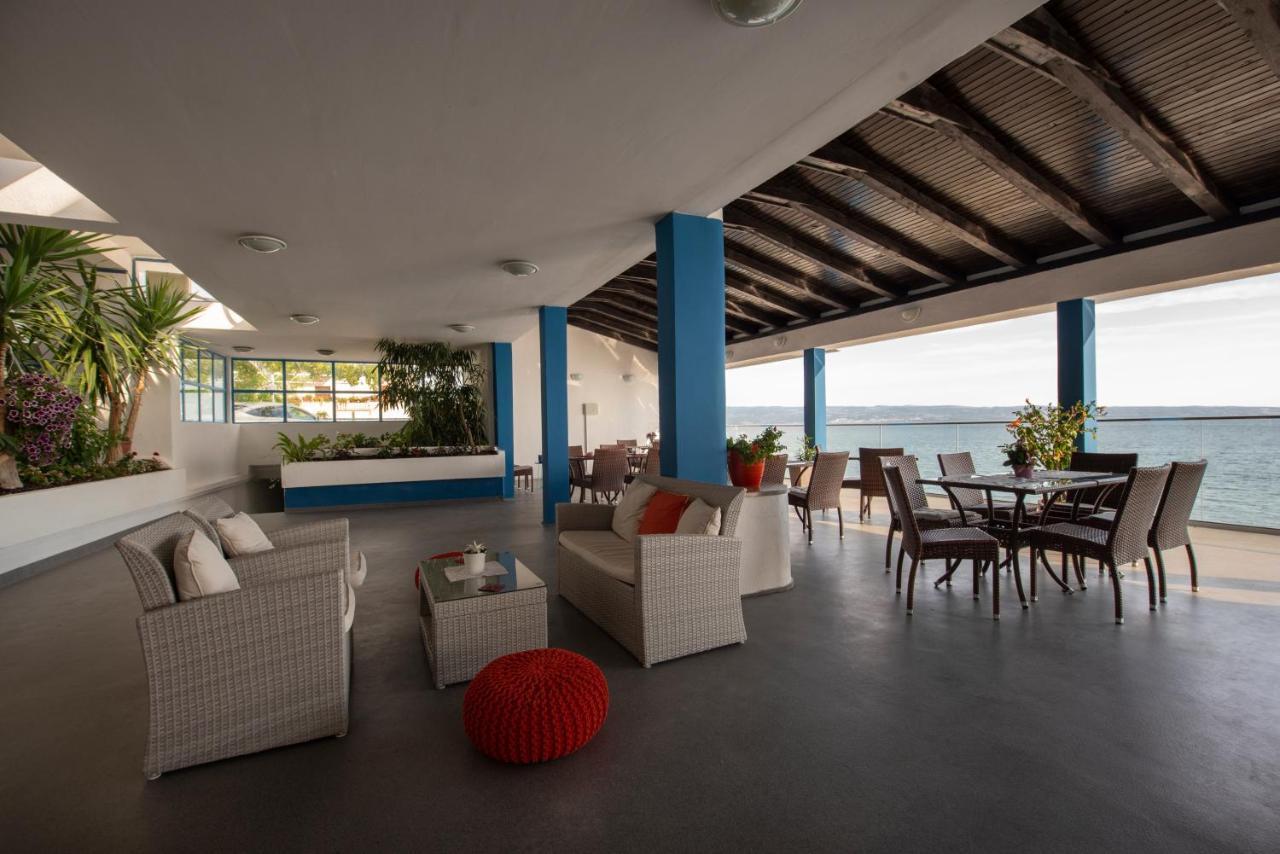 Beachfront Apartments Zanic Podstrana Buitenkant foto