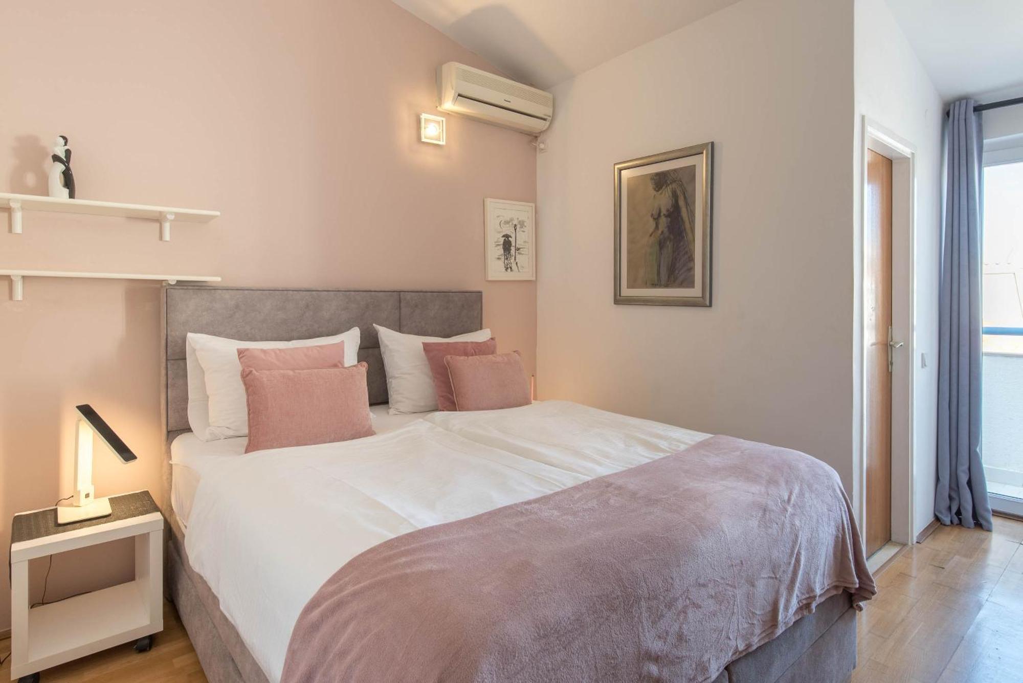 Beachfront Apartments Zanic Podstrana Kamer foto