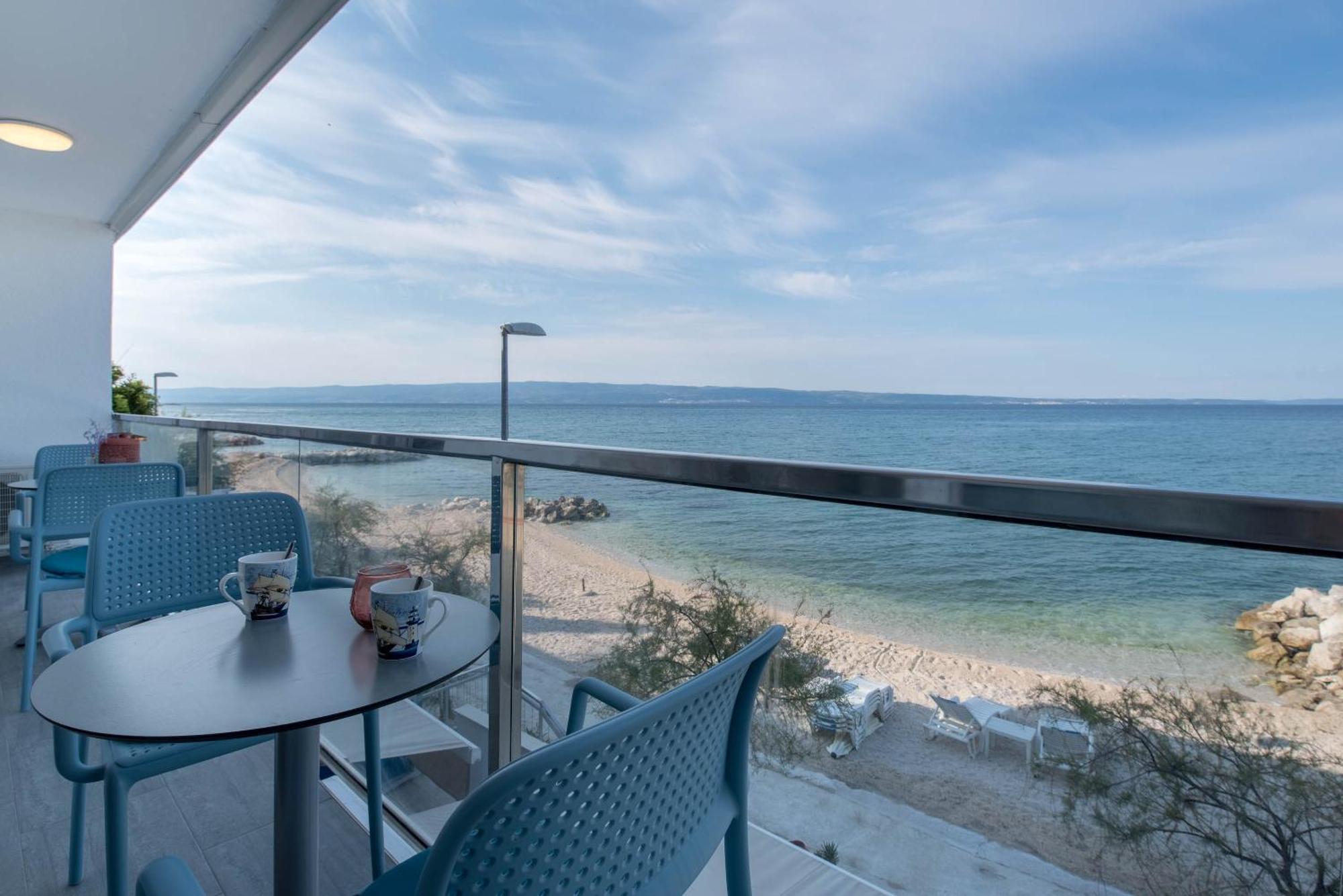 Beachfront Apartments Zanic Podstrana Buitenkant foto