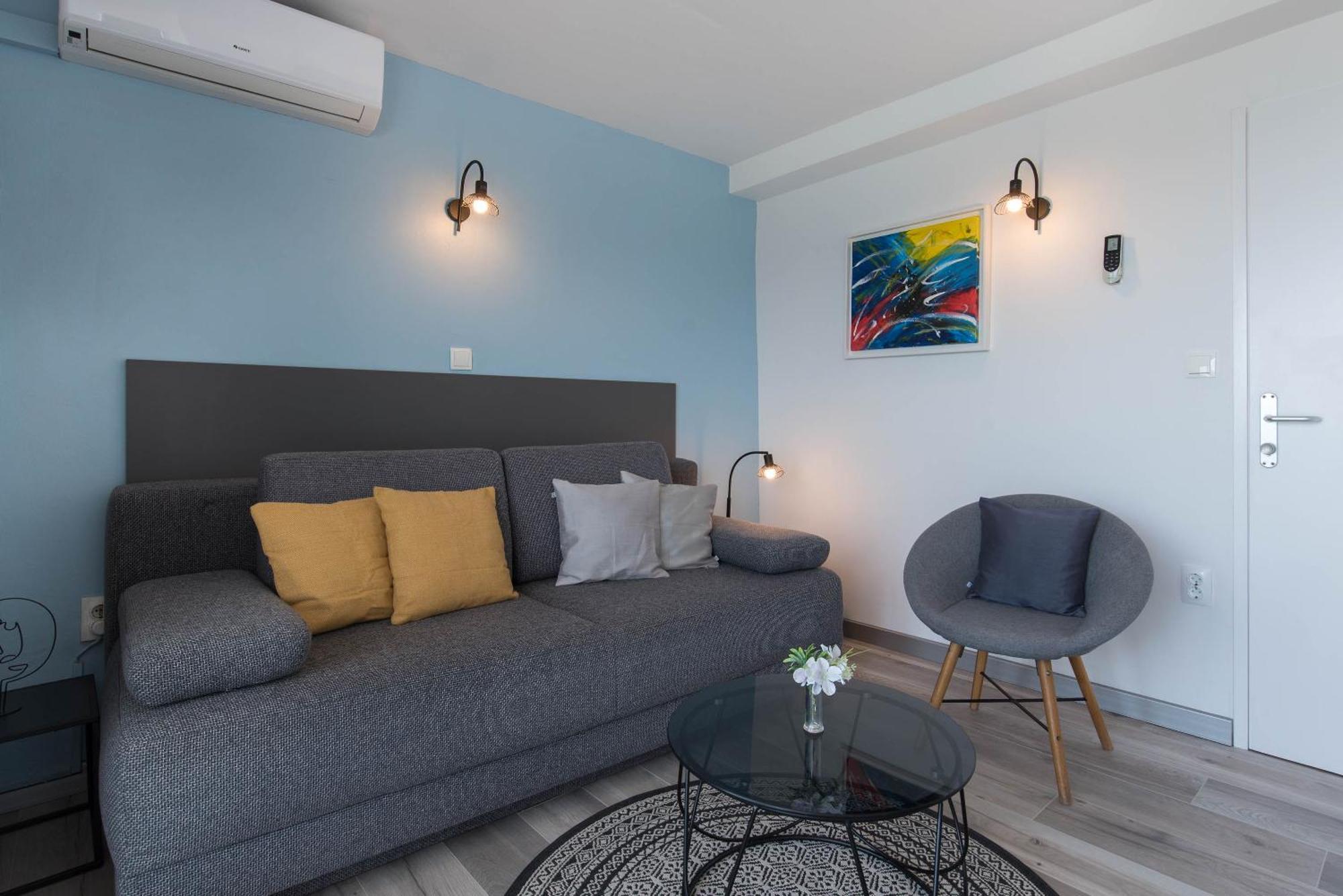 Beachfront Apartments Zanic Podstrana Buitenkant foto