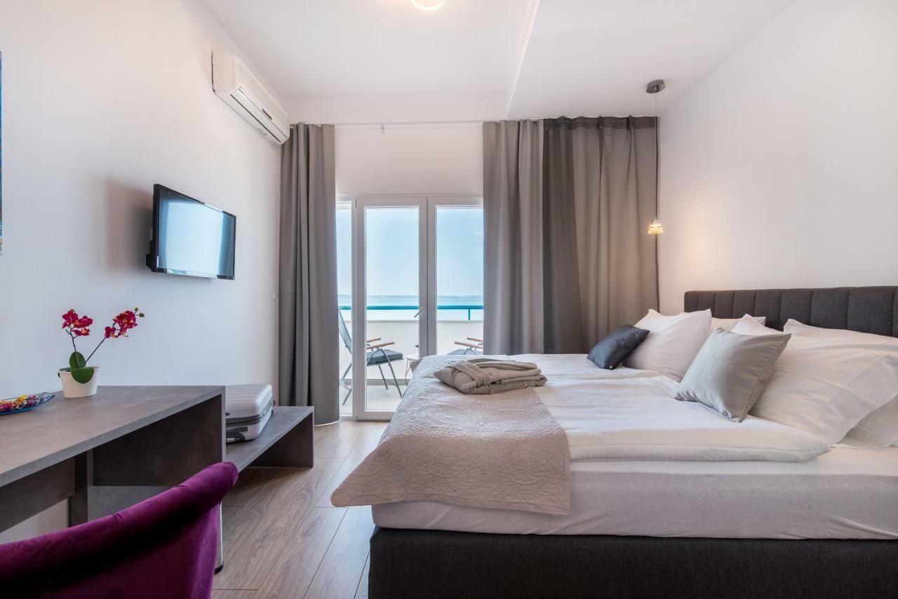 Beachfront Apartments Zanic Podstrana Buitenkant foto