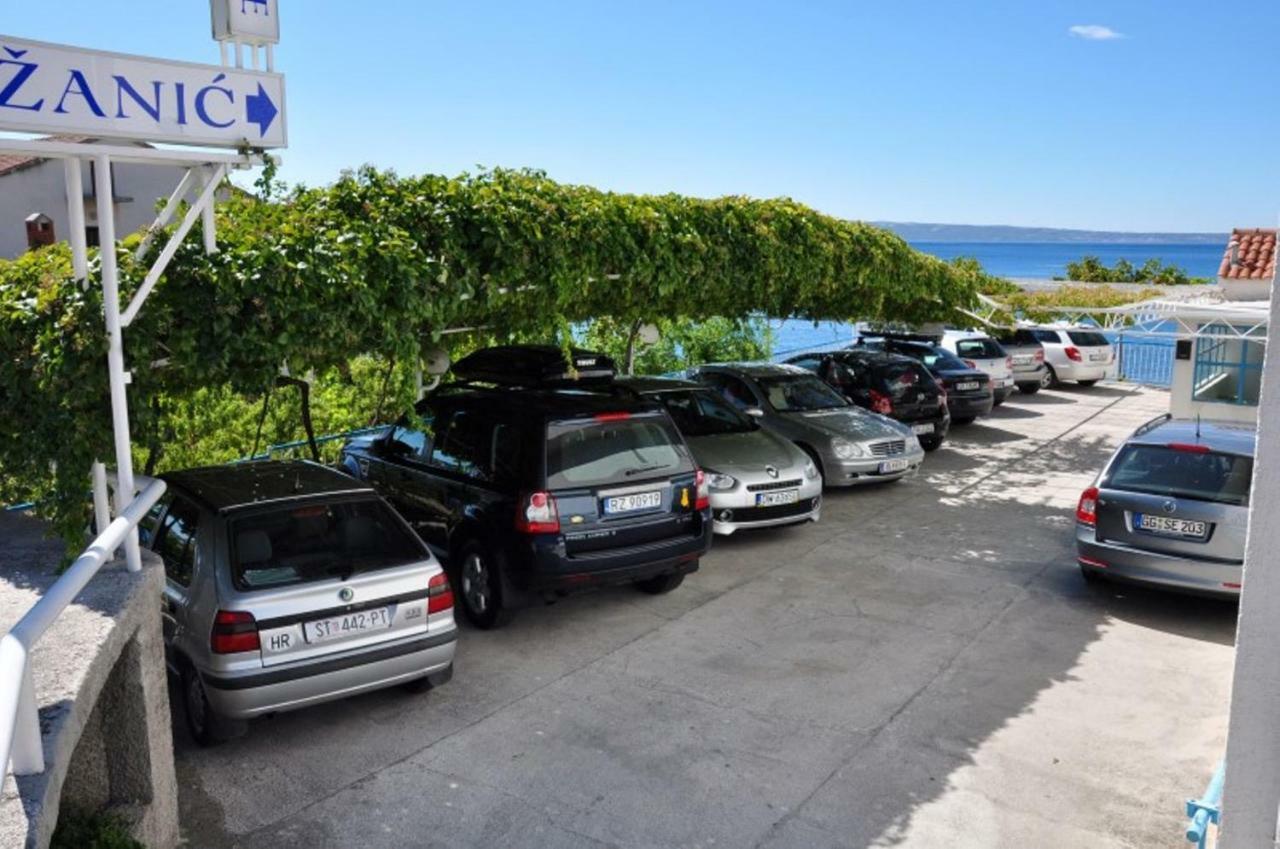 Beachfront Apartments Zanic Podstrana Buitenkant foto